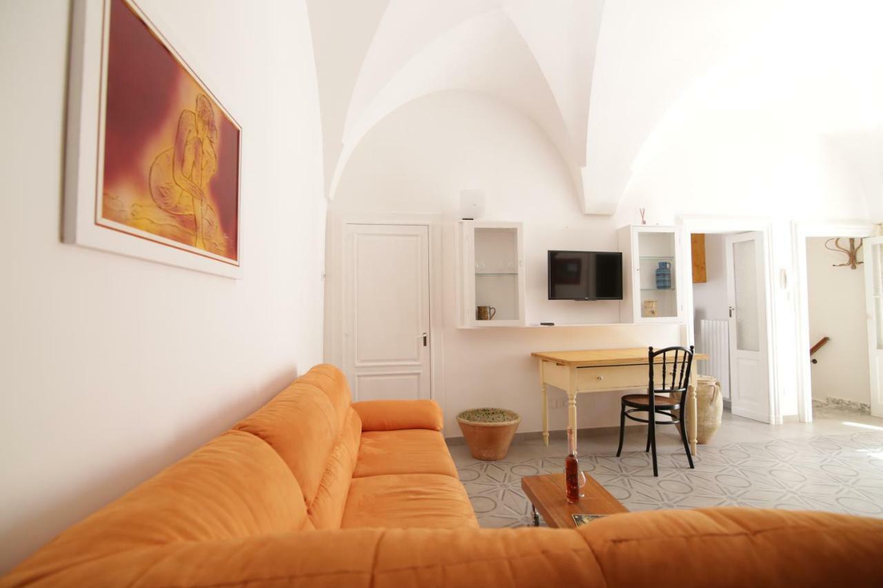 הוילה צ'לייה מספיקה Casa Del Sole מראה חיצוני תמונה
